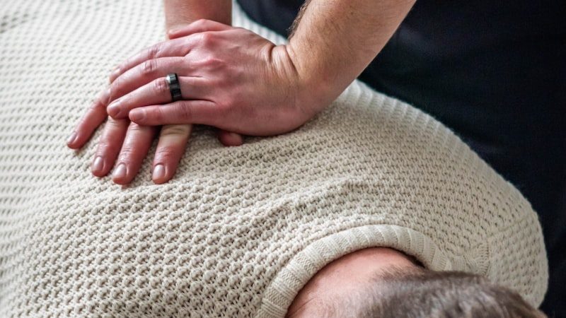 Hands-on therapeutic treatment session